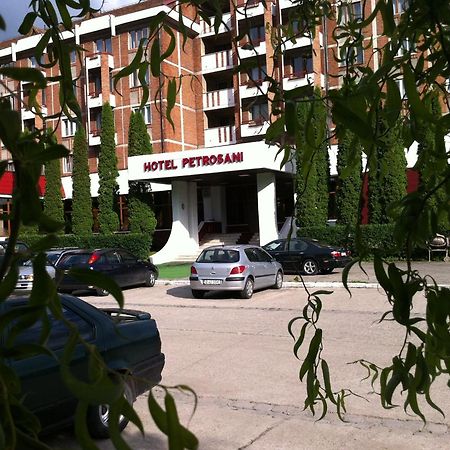 Petrosani Camere De Inchiriat - Hotel Petroshani Srl Luaran gambar