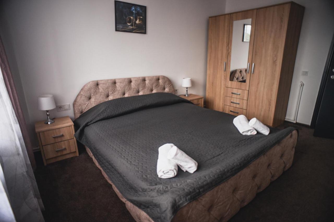 Petrosani Camere De Inchiriat - Hotel Petroshani Srl Luaran gambar