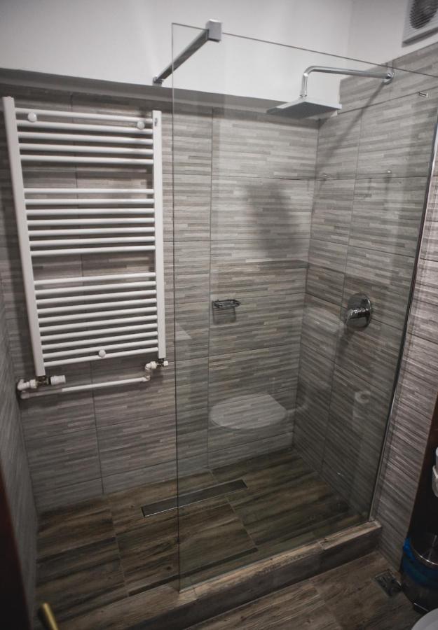 Petrosani Camere De Inchiriat - Hotel Petroshani Srl Luaran gambar