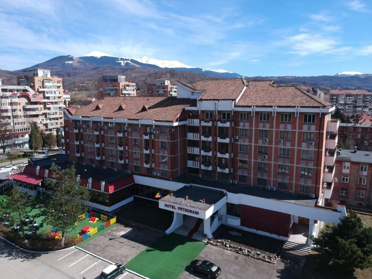 Petrosani Camere De Inchiriat - Hotel Petroshani Srl Luaran gambar